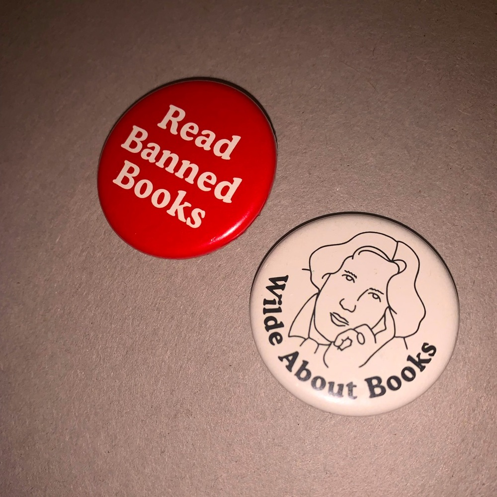 Book Pins